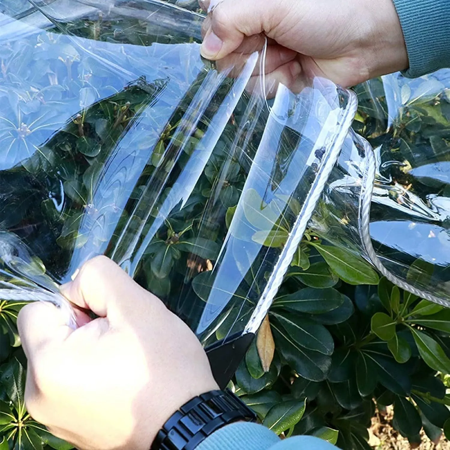 6' x 10' Clear Waterproof Tarp, PVC 14 Mil Tarpaulin with Grommets and a Plastic Rope, Duty Heavy Tear Resistant Cover for Camping, Plants Greenhouse, Cars, Patio and Pavilion（6 x 10 ft ）