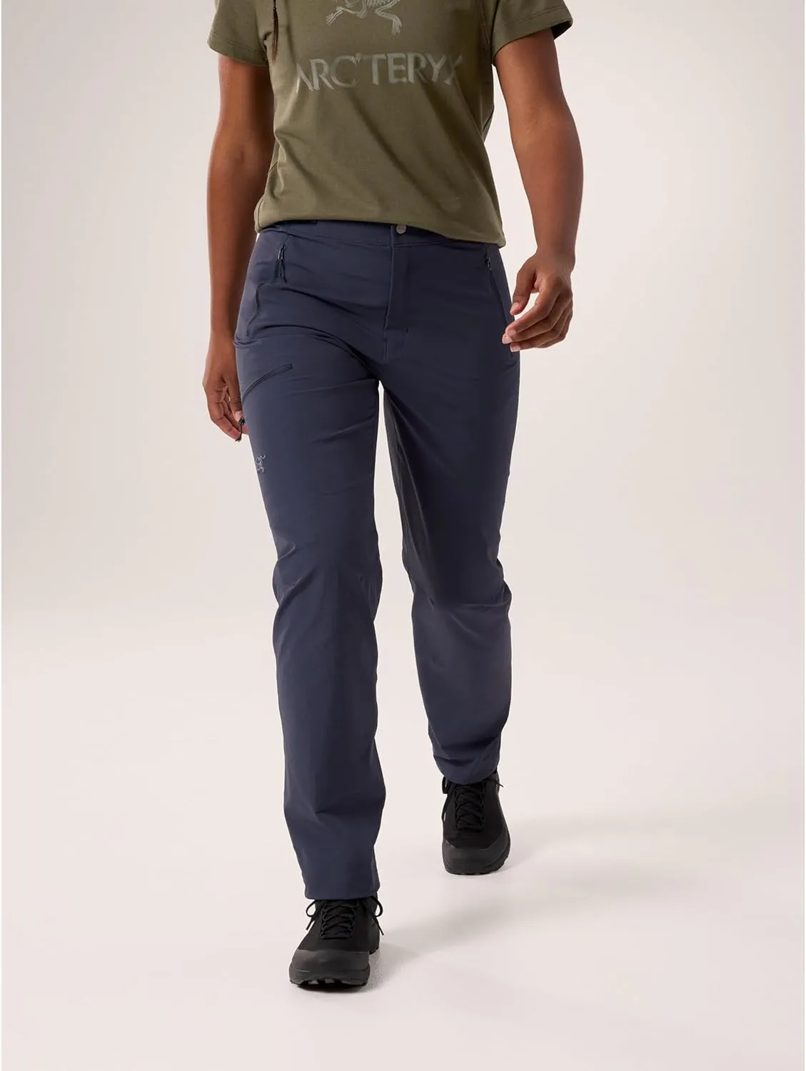 Arc'teryx Gamma Pant | Lightweight Softshell Hiking Pants Women - Stretch, Articulated Design - Ideal for Outdoor Activities