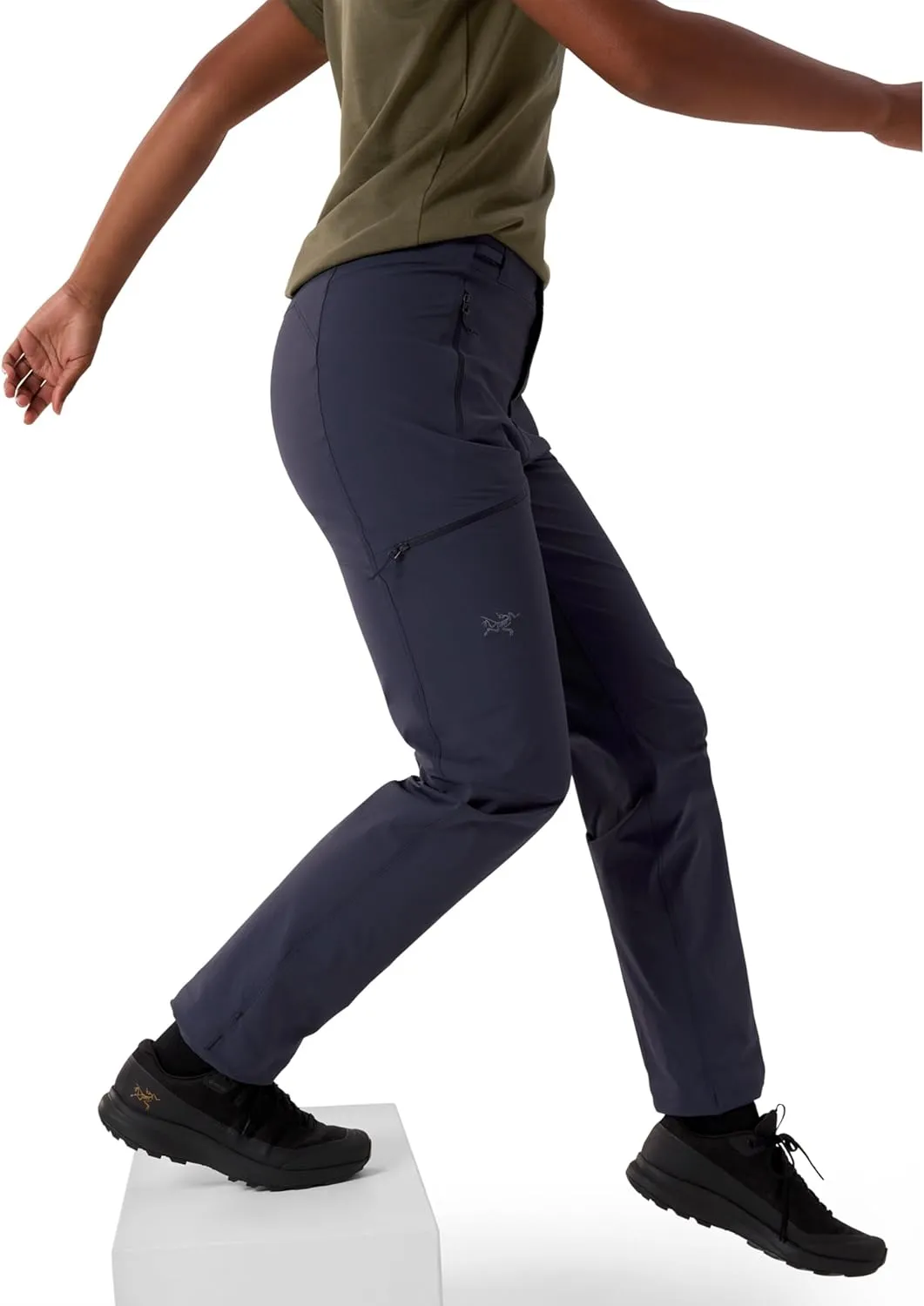 Arc'teryx Gamma Pant | Lightweight Softshell Hiking Pants Women - Stretch, Articulated Design - Ideal for Outdoor Activities