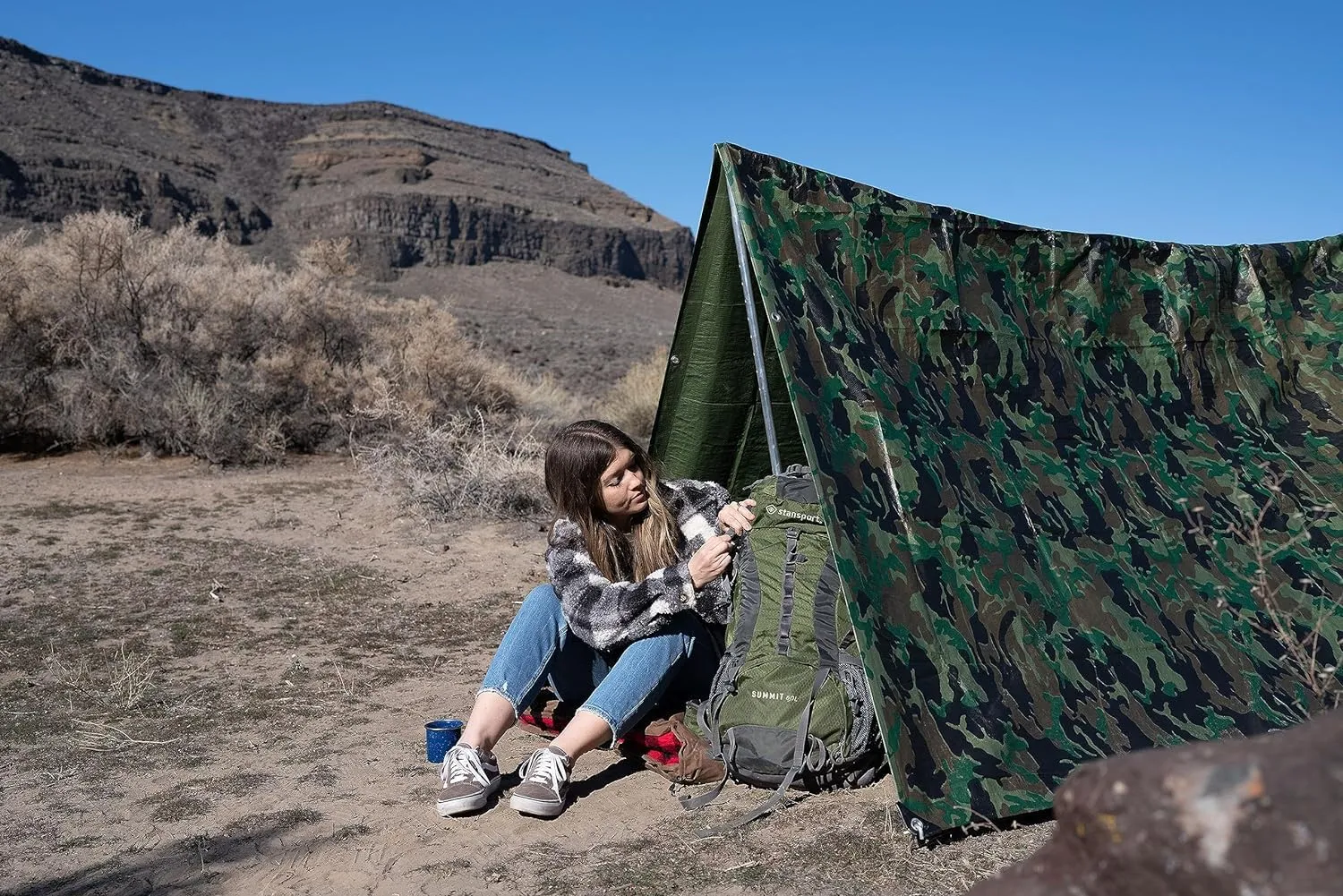 Camping Tarp Ground Cloth, Lightweight Compact Tent Tarp, Multifunctional Outdoor Pocket Blanket with Carrying Bag for Camping, Hiking, Backpacking