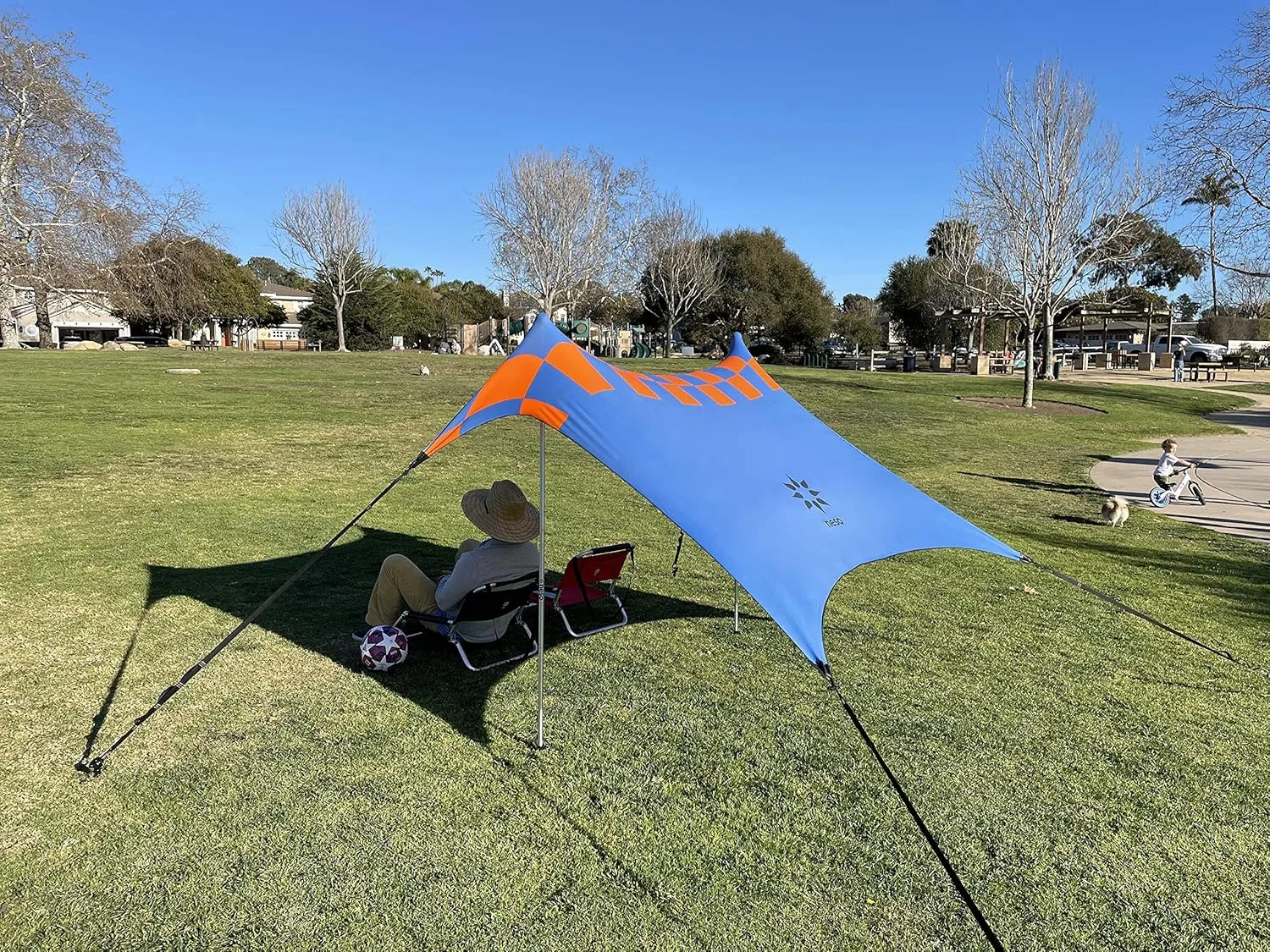 Neso Sidelines 1 Versatile Sports Sun Shelter, Patented Corners & Poles, 100% Recycled Stakes, 4.5lb